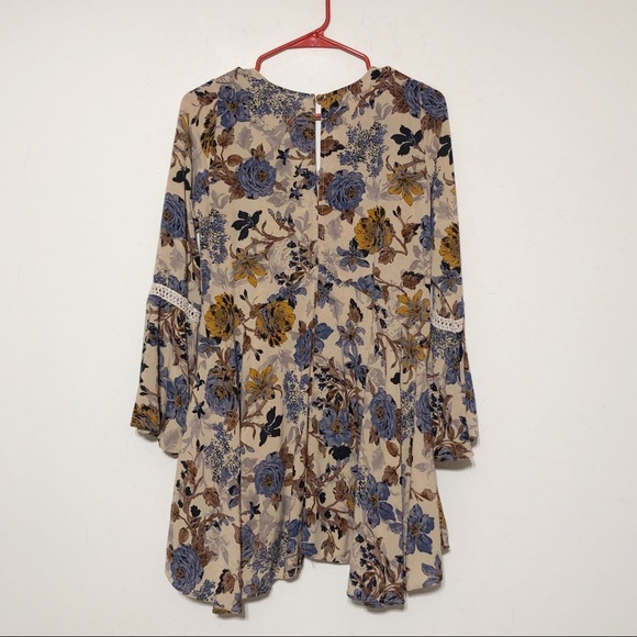 Umgee Floral Tunic - Picture 5 of 9